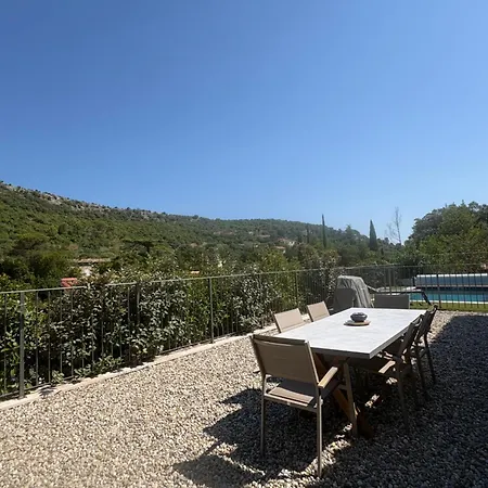 Villa Villa'nduzienne *